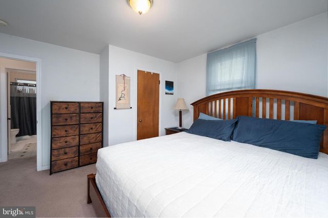 2945 LINCOLN AVE, Glenside, PA 19038