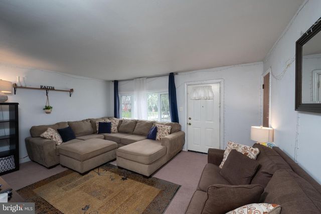 2945 LINCOLN AVE, Glenside, PA 19038