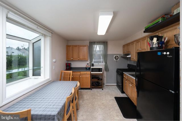 2945 LINCOLN AVE, Glenside, PA 19038