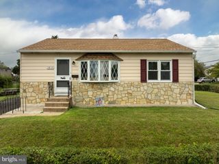2945 LINCOLN AVE, Glenside, PA 19038