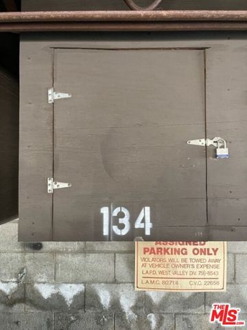 18307 Burbank Boulevard 207, Los Angeles, CA 91356
