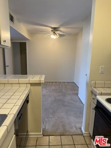 18307 Burbank Boulevard 207, Los Angeles, CA 91356