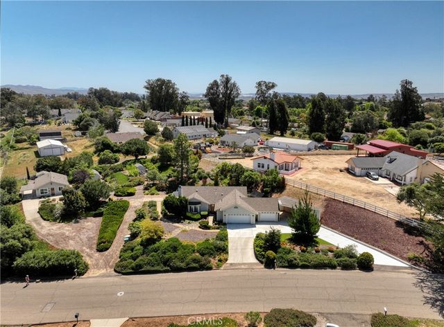 435 Eucalyptus Road, Nipomo, CA 93444