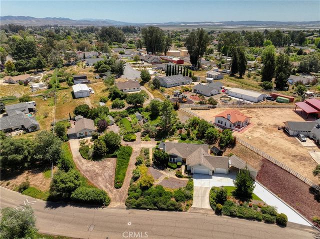 435 Eucalyptus Road, Nipomo, CA 93444