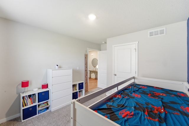 4220 Dakota Circle, Waukee, IA 50263