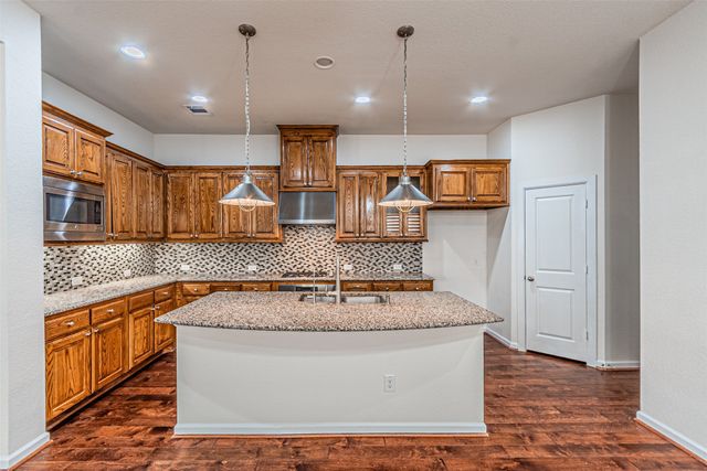 6769 E Prospect Way, Irving, TX 75063