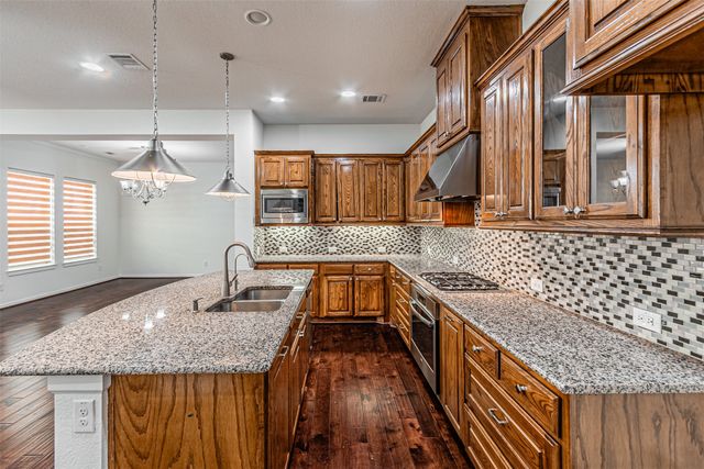 6769 E Prospect Way, Irving, TX 75063