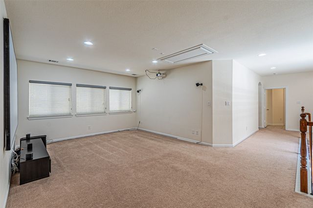 6769 E Prospect Way, Irving, TX 75063
