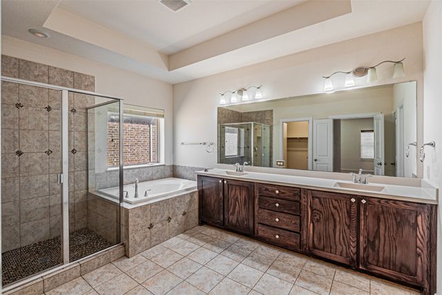 6769 E Prospect Way, Irving, TX 75063
