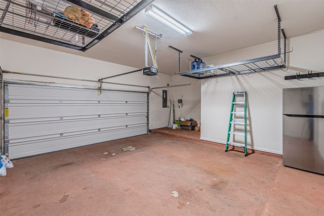 6769 E Prospect Way, Irving, TX 75063