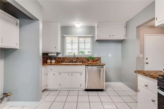 623 E Matchwood Place, Azusa, CA 91702