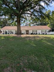 2302 Stonebridge, Dothan, AL 36301