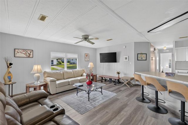 12 N BOBWHITE ROAD, Wildwood, FL 34785