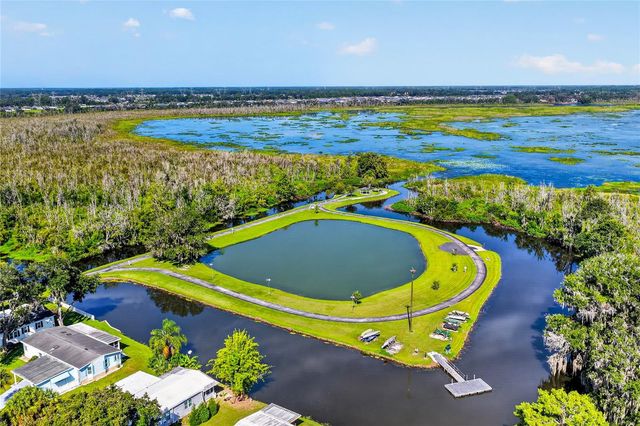 12 N BOBWHITE ROAD, Wildwood, FL 34785