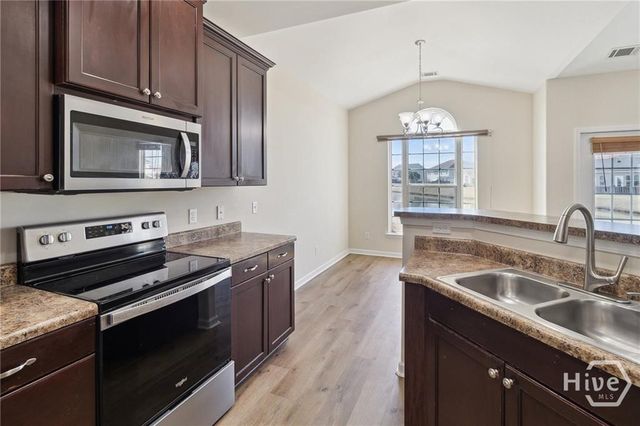 117 Greyfield Circle, Savannah, GA 31407