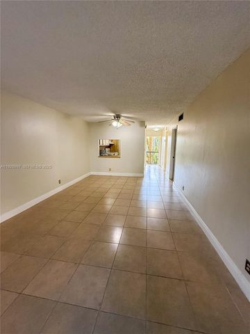 1751 NW 75th Ave 201, Plantation, FL 33313
