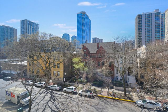 1221 N Dearborn Street 801S, Chicago, IL 60610