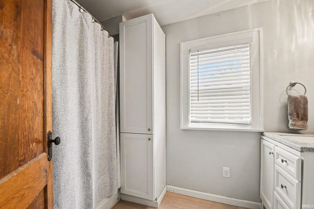 522 Benton Street, Mishawaka, IN 46545