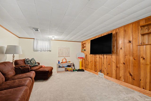 522 Benton Street, Mishawaka, IN 46545