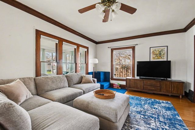 522 Benton Street, Mishawaka, IN 46545