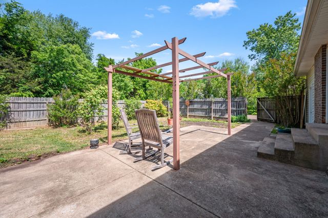 6011 Buckeye Valley Rd, Murfreesboro, TN 37129