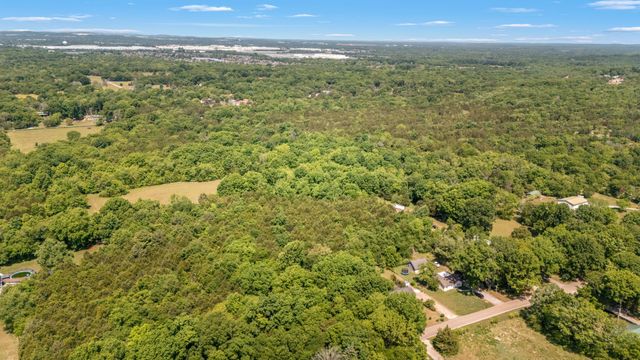6011 Buckeye Valley Rd, Murfreesboro, TN 37129