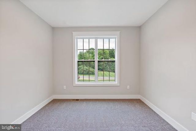 OXBOW CT, Harpers Ferry, WV 25425