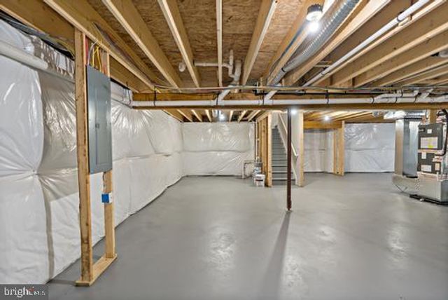 OXBOW CT, Harpers Ferry, WV 25425