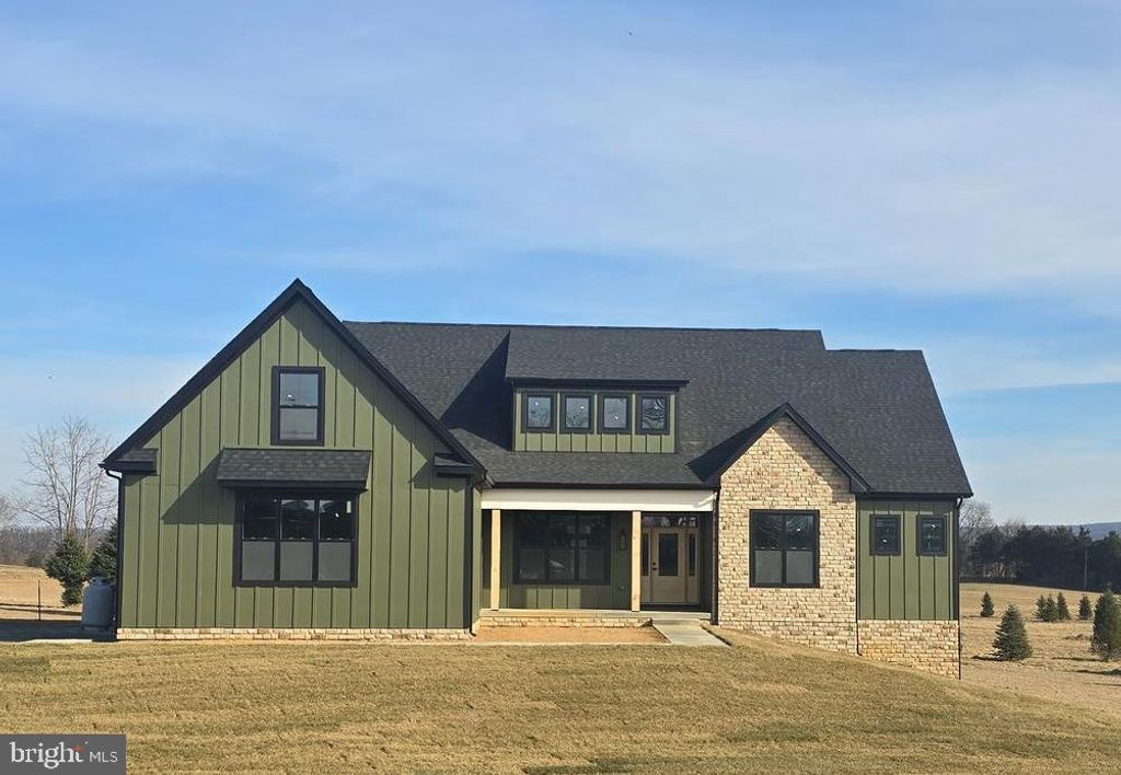 OXBOW CT, Harpers Ferry, WV 25425