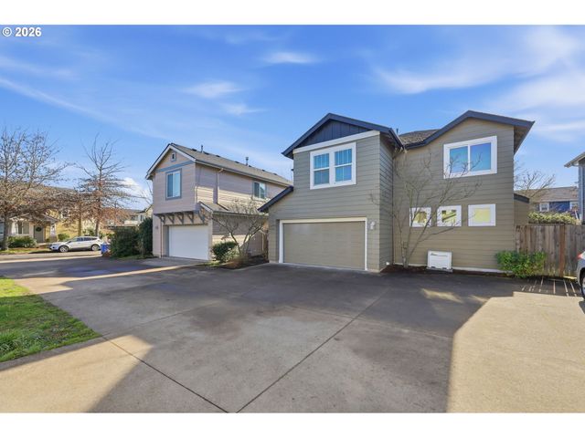 5243 WALES Dr, Eugene, OR 97402