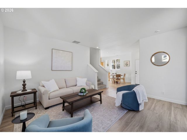 5243 WALES Dr, Eugene, OR 97402