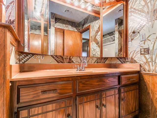 5408 Sudbury Lane, Oklahoma City, OK 73135