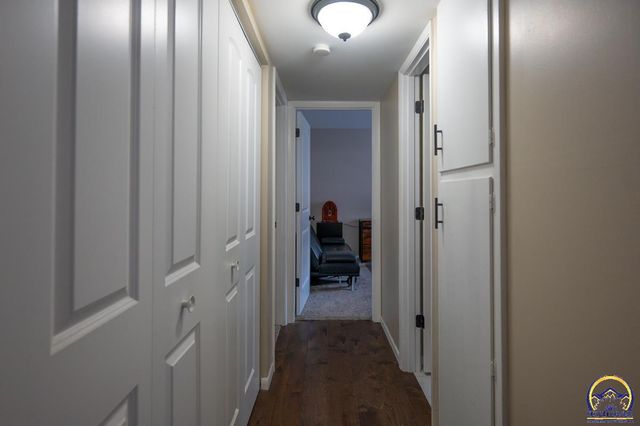 5436 SW 12th Ter Apt 2, Topeka, KS 66604