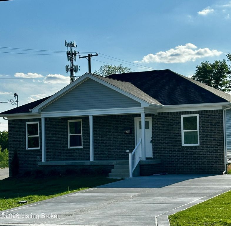 4708 Quinn Dr, Louisville, KY 40216