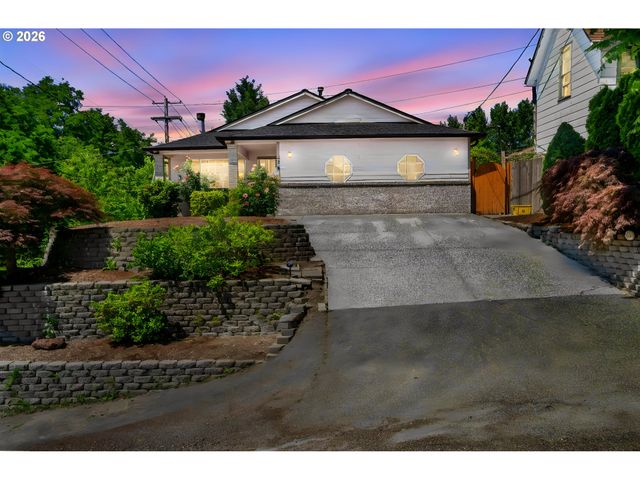 6281 N BANK St, Portland, OR 97203