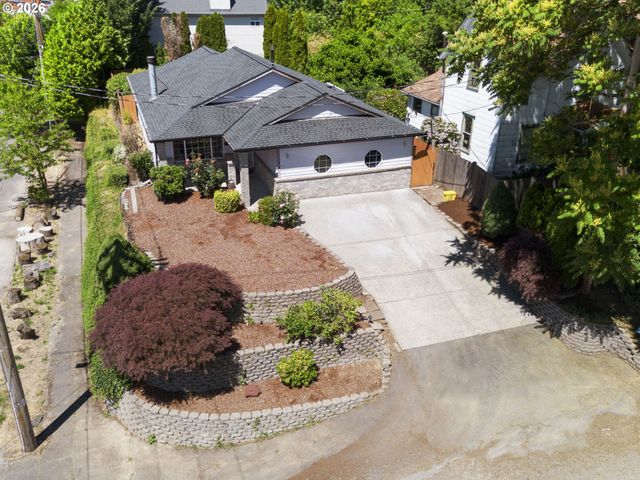 6281 N BANK St, Portland, OR 97203