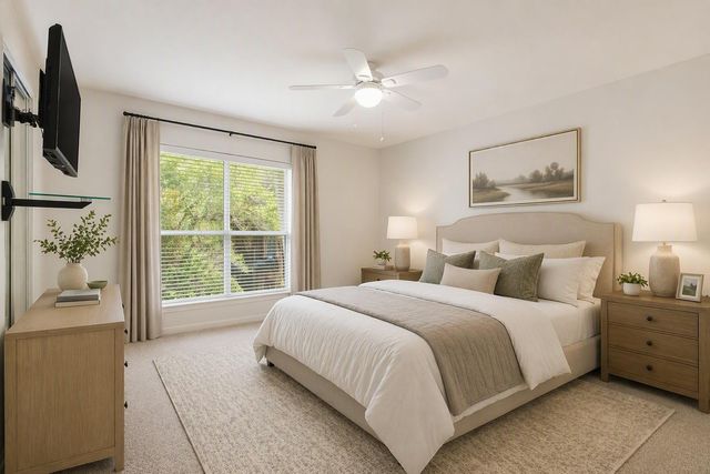 1805 Stoney Brook Drive 105, Houston, TX 77063