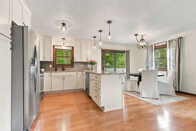 1602 Long Lake Road, New Brighton, MN 55112