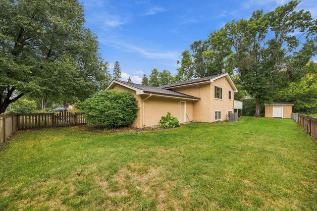1602 Long Lake Road, New Brighton, MN 55112