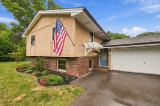 1602 Long Lake Road, New Brighton, MN 55112
