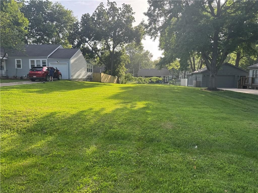 13222 Cherry Street, Kansas City, MO 64145