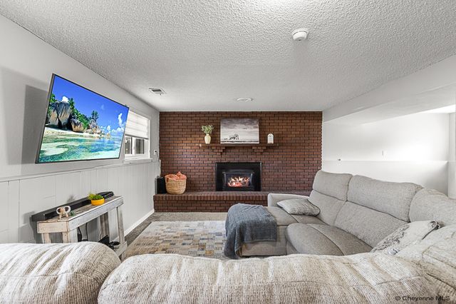 651 LAFAYETTE BLVD, Cheyenne, WY 82009