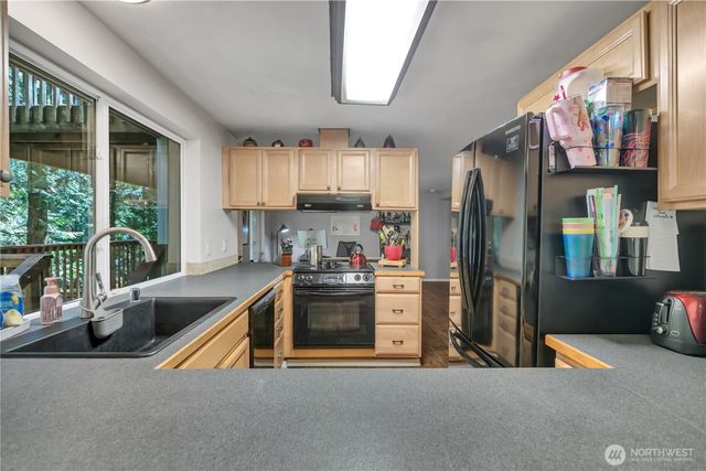 10015 Jimi Place SW, Port Orchard, WA 98367