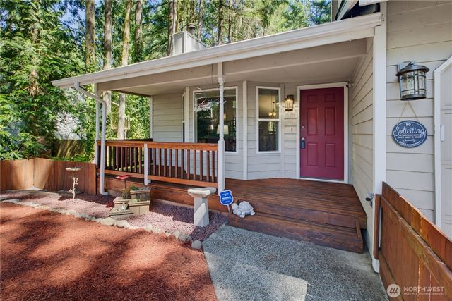 10015 Jimi Place SW, Port Orchard, WA 98367