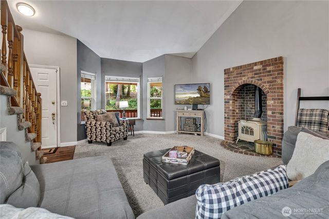 10015 Jimi Place SW, Port Orchard, WA 98367