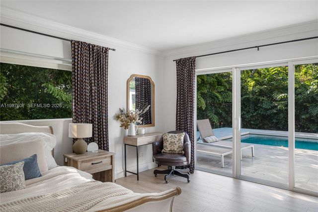 10235 SW 58th Ct, Pinecrest, FL 33156