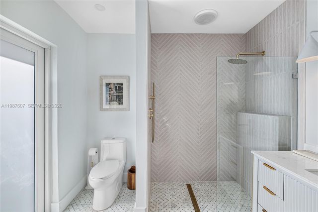 10235 SW 58th Ct, Pinecrest, FL 33156