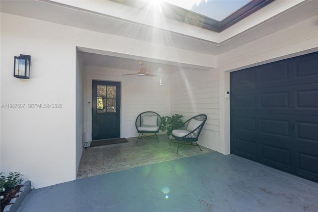 10235 SW 58th Ct, Pinecrest, FL 33156