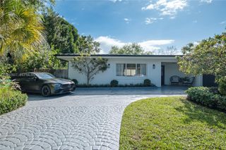 10235 SW 58th Ct, Pinecrest, FL 33156