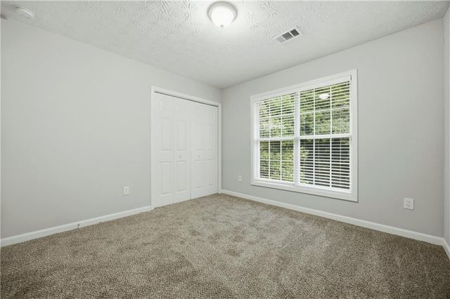 2625 Lindsey Oak Lane, Lawrenceville, GA 30044